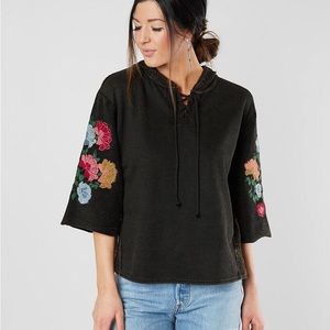 gimmicks by BKE Black Floral Embroidered Hooded Sweatshirt